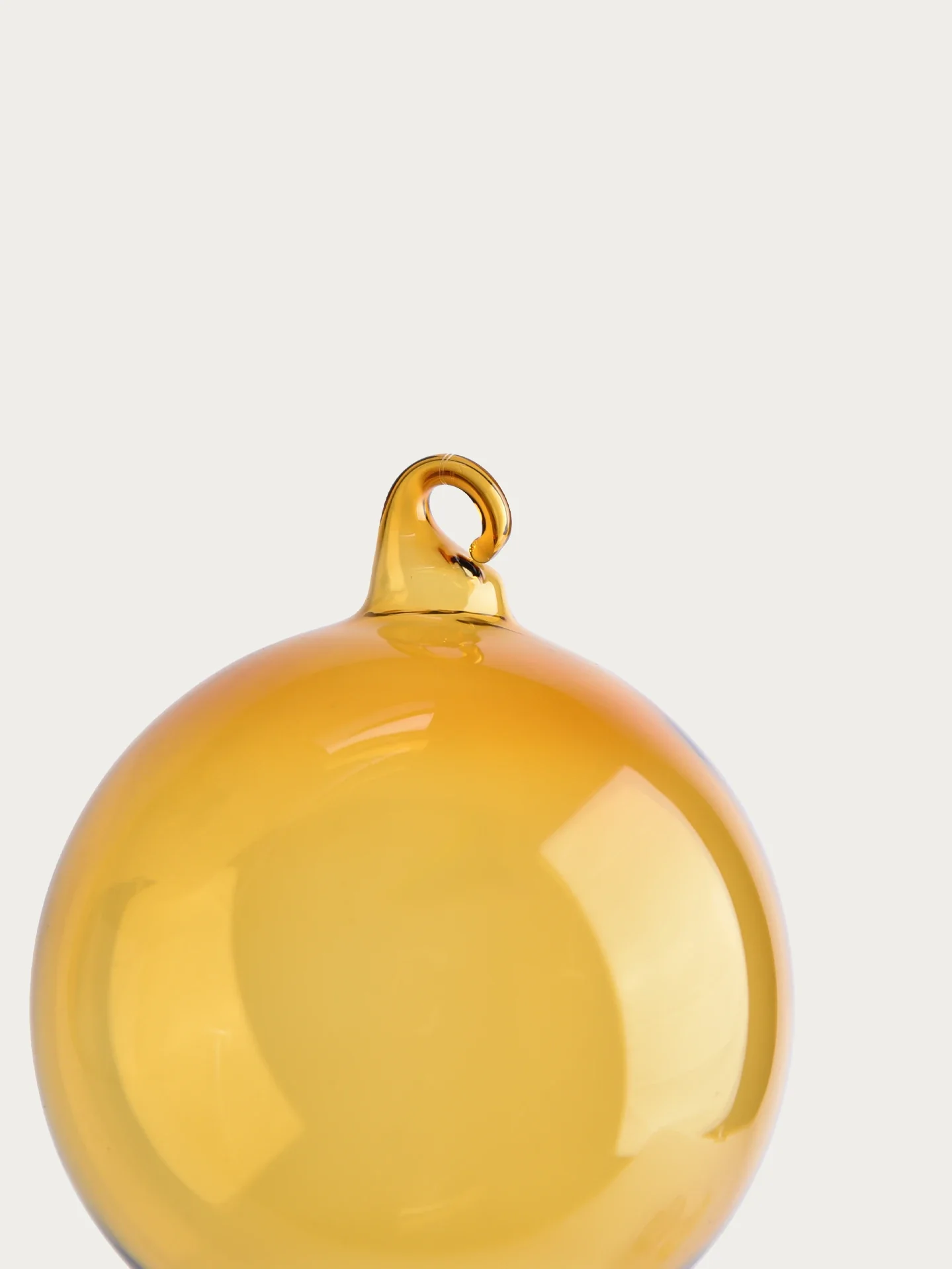 Julgranskulor 'Amber' 80 mm 4-pack - Image 3