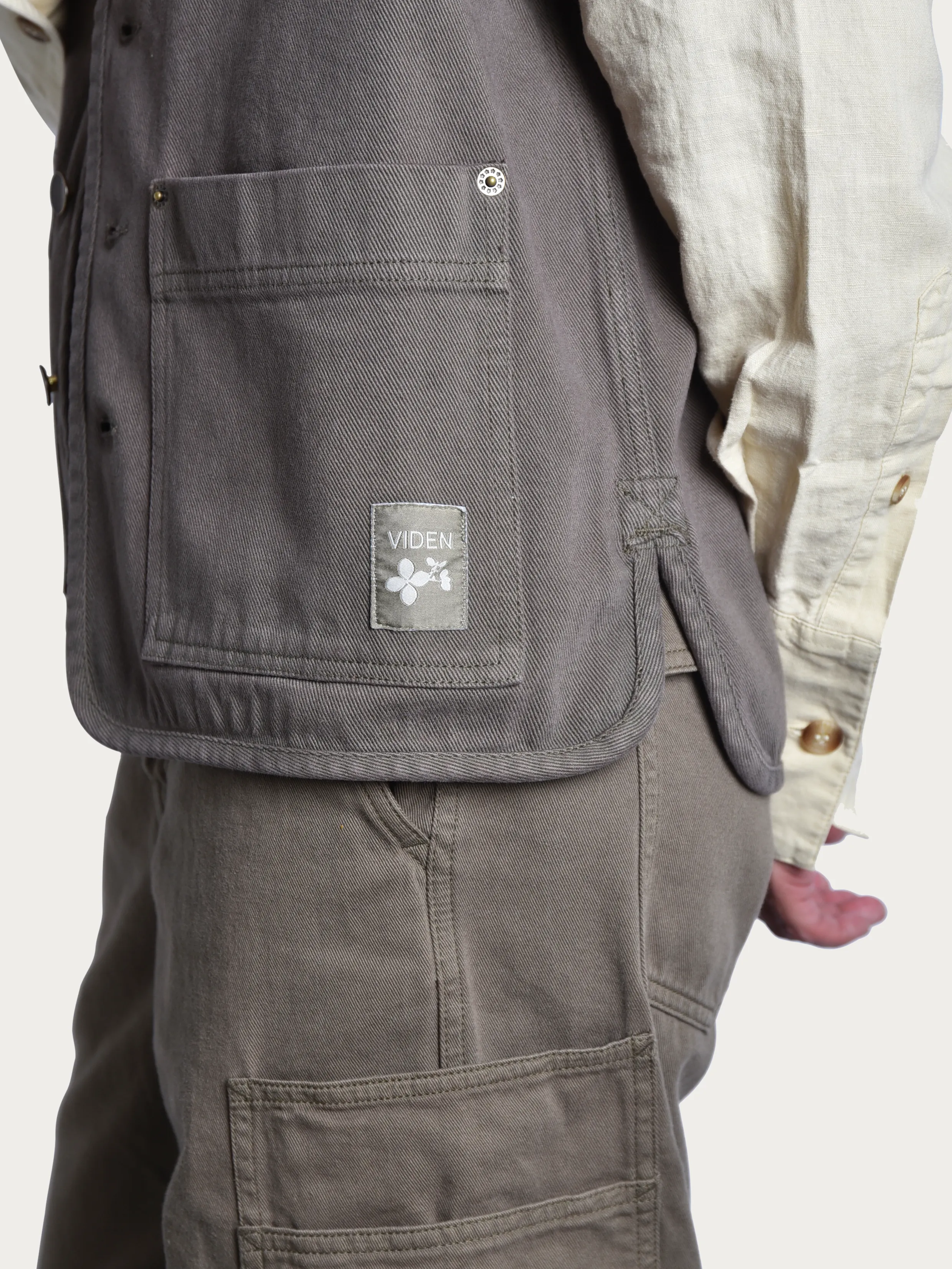 Trädgårdsväst 'Ro' olive green - Image 3